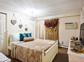 200 E Euclid Street, Valley Stream NY 11580