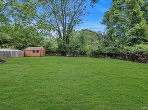 385 Salem Court, Hauppauge NY 11788