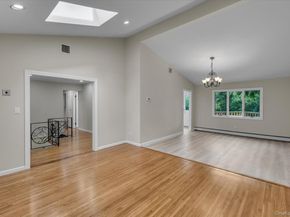 385 Salem Court, Hauppauge NY 11788