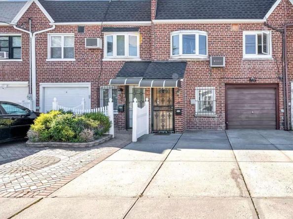 13318 Centreville Street, Ozone Park NY 11417