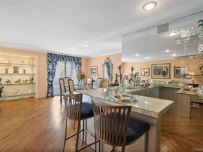 166 High Pond Drive, Jericho NY 11753