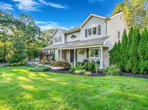 337 Peconic Avenue, Medford NY 11763