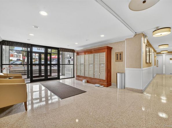 1122 Yonkers Avenue 1J, Yonkers NY 10704