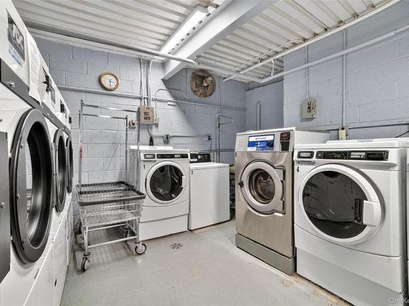 1122 Yonkers Avenue 1J, Yonkers NY 10704