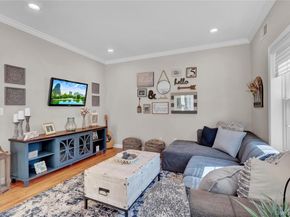 14 Daremy Lane, East Setauket NY 11733
