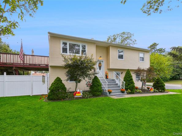 308 Browns Road, Nesconset NY 11767
