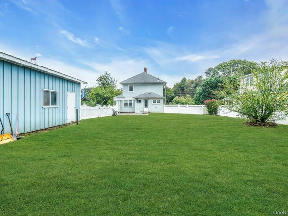 9450 Old Sound Avenue, Mattituck NY 11952