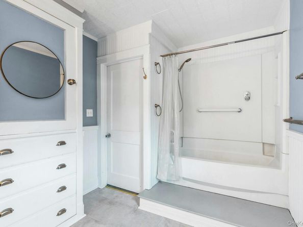 9450 Old Sound Avenue, Mattituck NY 11952