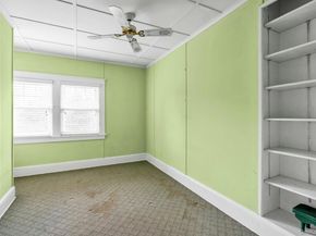 9450 Old Sound Avenue, Mattituck NY 11952