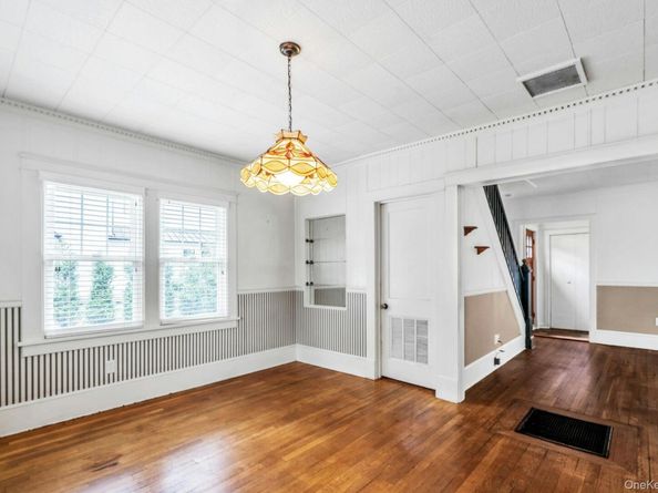 9450 Old Sound Avenue, Mattituck NY 11952