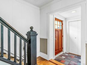 9450 Old Sound Avenue, Mattituck NY 11952