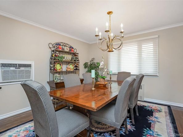 70 Norman Lane, Levittown NY 11756