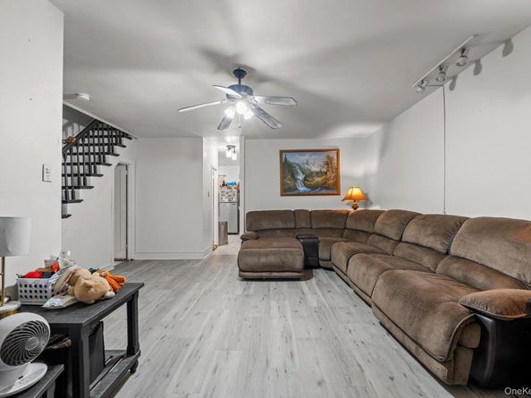 1054 Evergreen Avenue, Bronx NY 10472