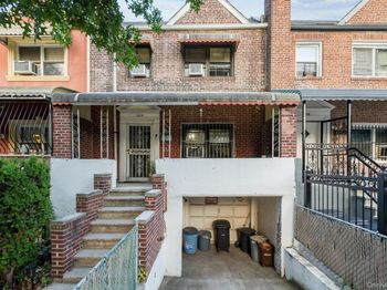 1054 Evergreen Avenue