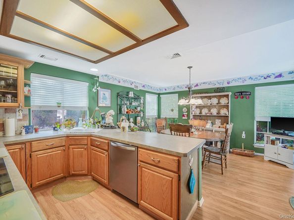19 Villanova Court, Ridge NY 11961