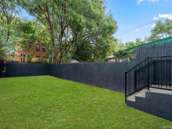 671 Saratoga Avenue, Brooklyn NY 11212