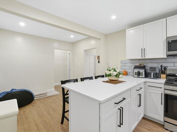 261 Edwards Place, Yonkers NY 10703