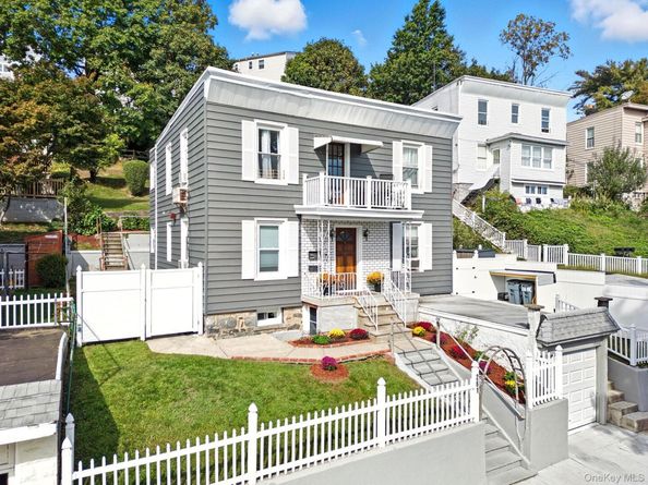 261 Edwards Place, Yonkers NY 10703