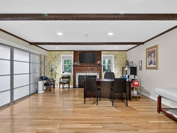 634 Park Avenue, Huntington NY 11743