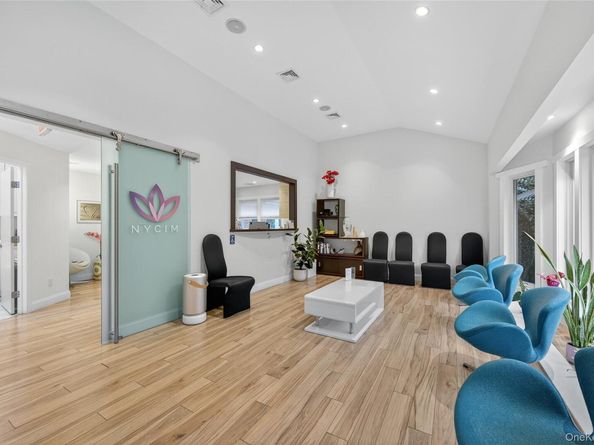 634 Park Avenue, Huntington NY 11743