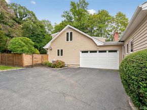634 Park Avenue, Huntington NY 11743