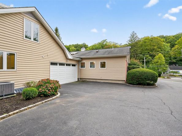 634 Park Avenue, Huntington NY 11743