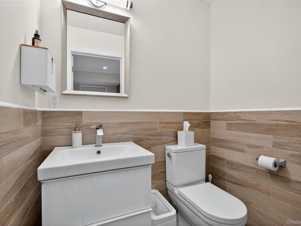 634 Park Avenue, Huntington NY 11743