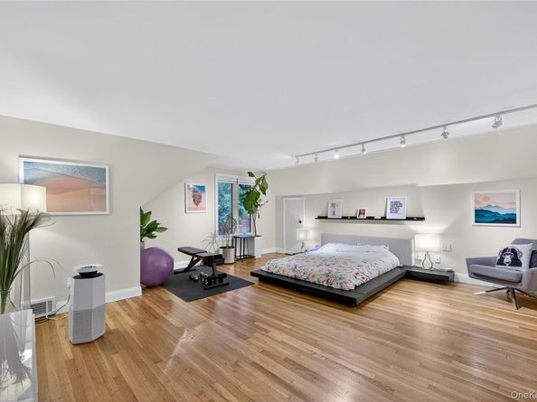 634 Park Avenue, Huntington NY 11743