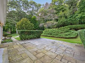 634 Park Avenue, Huntington NY 11743