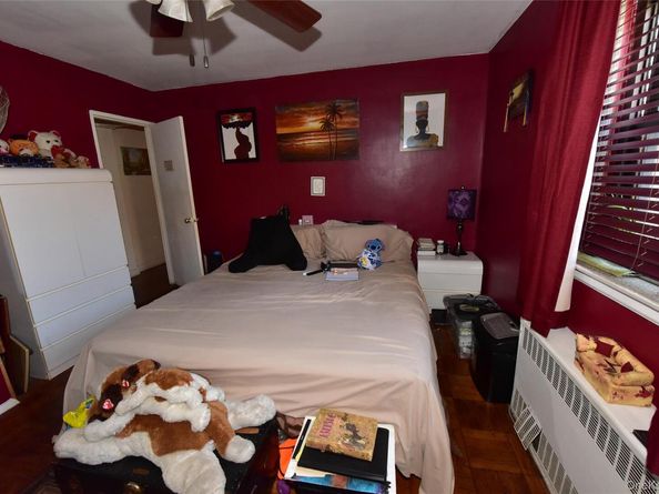 202-35 Foothill Avenue B24, Hollis NY 11423
