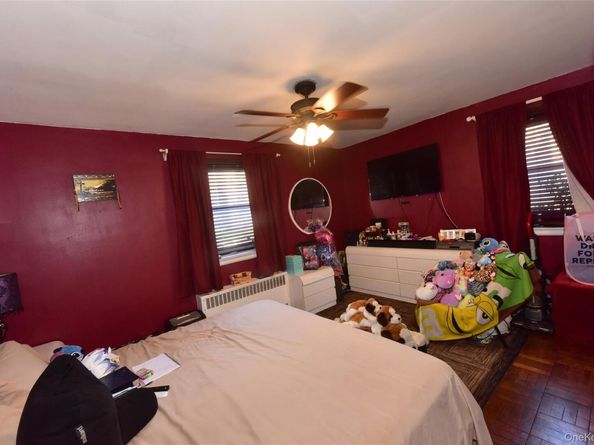 202-35 Foothill Avenue B24, Hollis NY 11423