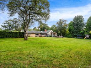 532 E Shore Road, Great Neck NY 11024