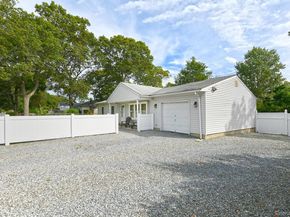 541 Blue Point Road, Farmingville NY 11738