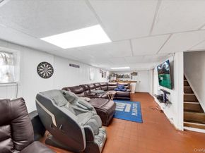 4153 Gunther Avenue, Bronx NY 10466