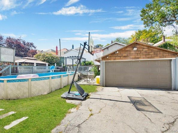 4153 Gunther Avenue, Bronx NY 10466