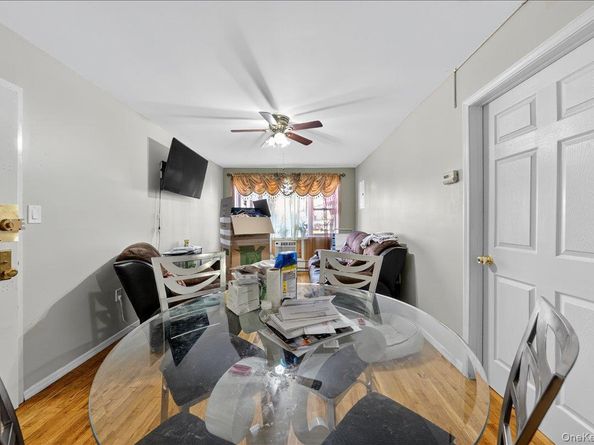 850 E 214th Street, Bronx NY 10467