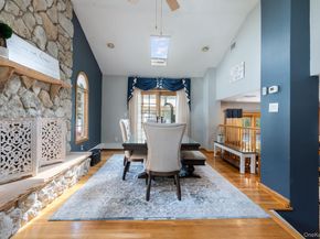 10 Basswood Place, Melville NY 11747