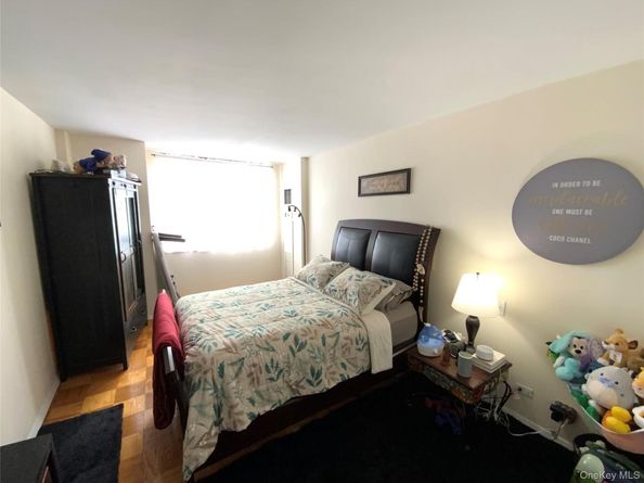 26910 Grand Central Parkway 10J, Floral Park NY 11005