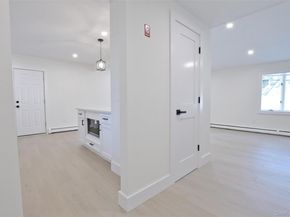 15 Spurwoods Lane, Farmingville NY 11738