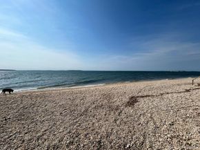 37 Peconic Bay, Southampton NY 11968