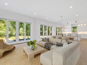 37 Peconic Bay, Southampton NY 11968