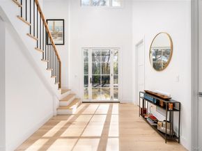 37 Peconic Bay, Southampton NY 11968