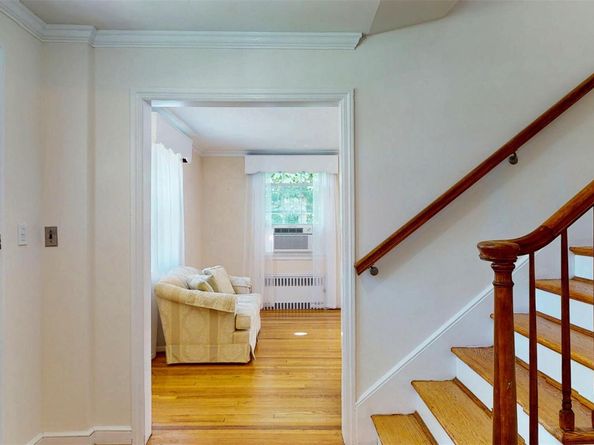 32 Biltmore Avenue, Yonkers NY 10710