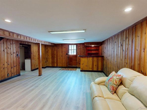 32 Biltmore Avenue, Yonkers NY 10710