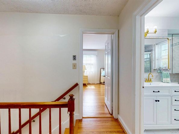 32 Biltmore Avenue, Yonkers NY 10710