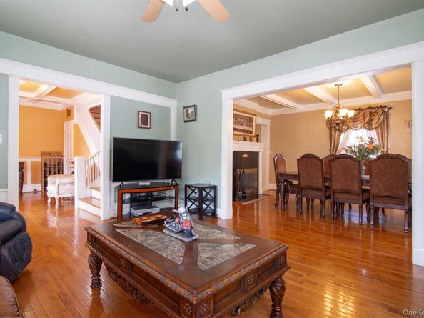 17 Lake Avenue, Yonkers NY 10703