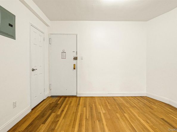 104-20 68th Drive B21, Forest Hills NY 11375