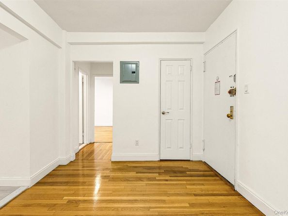 104-20 68th Drive B21, Forest Hills NY 11375