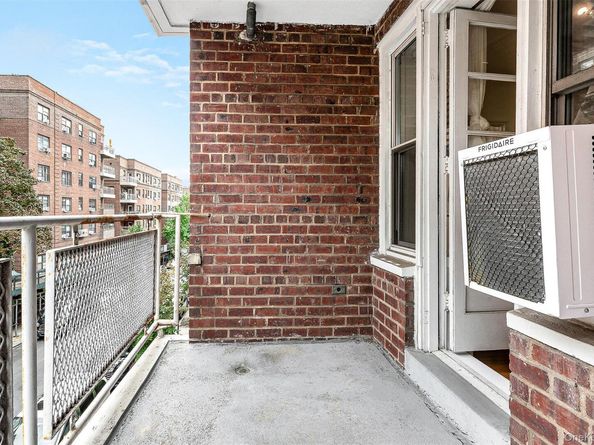 104-20 68th Drive B21, Forest Hills NY 11375