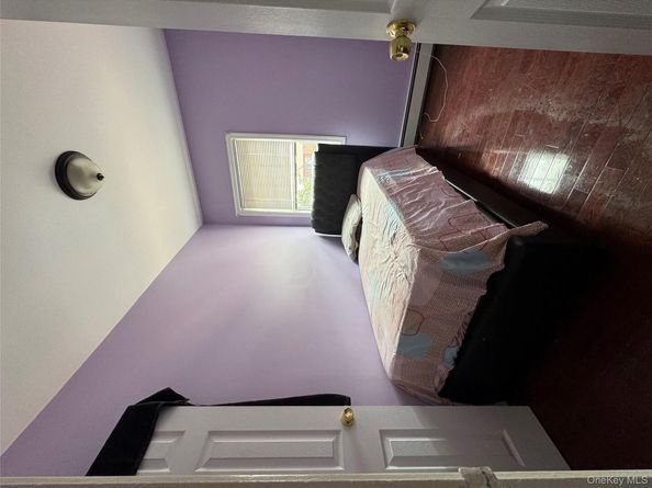1019 E 230th Street, Bronx NY 10466